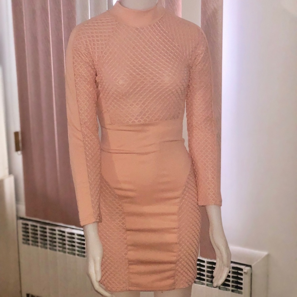 Peachy bandage Dress - Picture 1 of 4